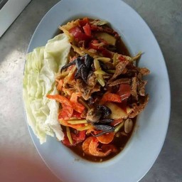 ตำหอยดอง