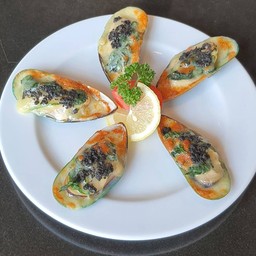 BLACK Truffle NZ Mussels