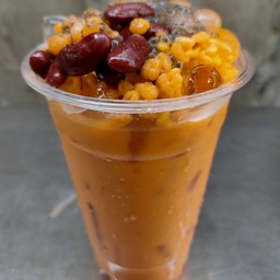 เต้าหู้ชาไทนมสดทรงเครื่องเย็น