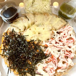 เกี๊ยวซ่าถาดใหญ่ 30 ชิ้น (ใส้หมู) + 3 หน้า ชีส+ปูอัดมายองเนสและโนริสาหร่ายสไปซี่ซอส