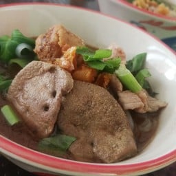 สมหวังก๋วยเตี๋ยวเรือ