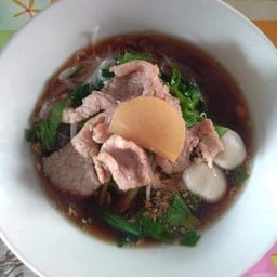 นายรอง ก๋วยเตี๋ยวหมูไก่มะระ