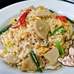 ข้าวผัดหมูยอ