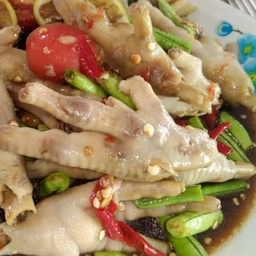 ตำถั่วตรีนไก่