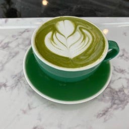 Classy Chic cafe ท่าข้าม