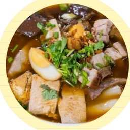 ก๋วยจั๊บป้าเพ็ญ