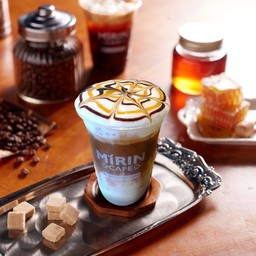 มอคค่าคาราเมลแมคคิอาโตเย็น