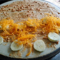 เครป เนยถั่ว กล้วยหอม ฝอยทอง