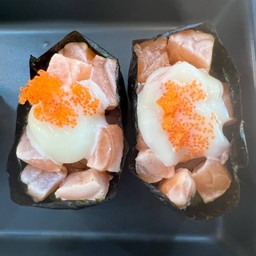 แซลมอนเต๋าเบิร์น