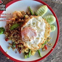 ผัดเครื่องแกง