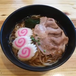 ราเมงโชยุหมูชาบู