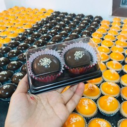 ขนมเปี๊ยะลาวาชิณณวรรธน์