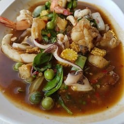 ผัดฉ่าทะเล