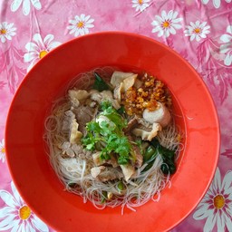 ก๋วยเตี๋ยวเนื้อรสเด็ด
