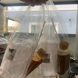 สั่งมา2อย่างร้านแยกน้ำแข็งให้ประทับใจสุดๆ 