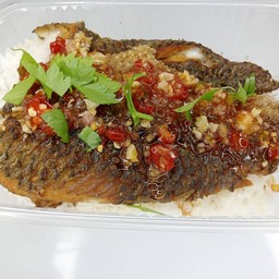 ข้าวปลาแกะราดพริก