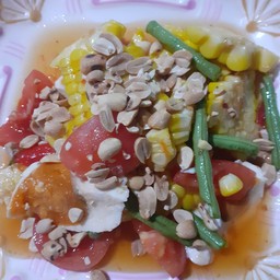 ตำข้าวโพดไข่เค็ม