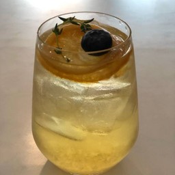 Honey lemon soda