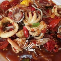 ร้านอาหารตำอินทอง
