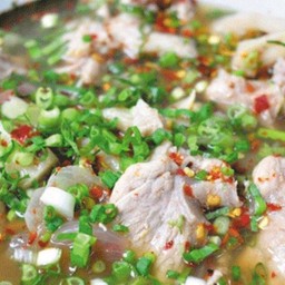 ต้มแซ่บเครื่องในหมู