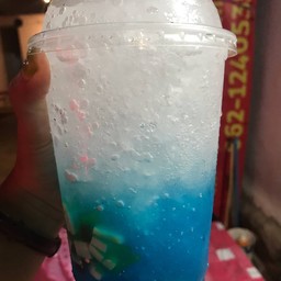 บูลฮาวายโซดา(แถมวุ้น)