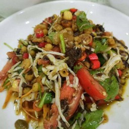 凉拌茶叶豆 ยำถ้่วใบชา