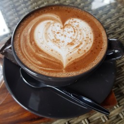 Yusri Cafe'coffee