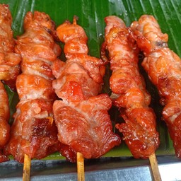 (เต๊าะ)ไก่ย่างควันโขมง