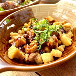 กากหมูแซ่บ