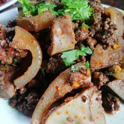 ลาบหมูคั่ว