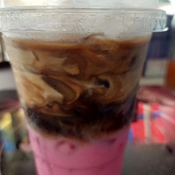 กาแฟเนสนมชมพู