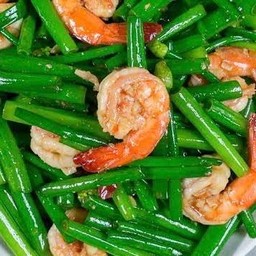 ผัดดอกหอมกุ้ง