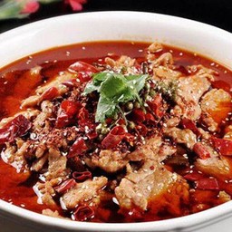 水煮牛肉 เนื้อเสฉวน