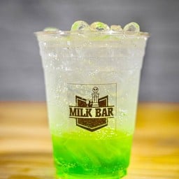 Milk Bar - มิลค์ บาร์ สาขา 1 ตลาดร้อยปีเมืองย่า