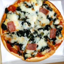 ผักโขมอบชีสถาด7นิ้ว