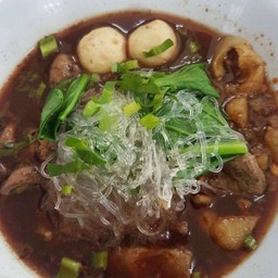 วุ้นเส้นน้ำตกหมู