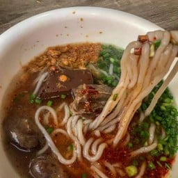 ก๋วยเตี๋ยวน้องแก้ม