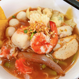 บะหมี่เกี๊ยวโฟทะเล,,โฟยำ