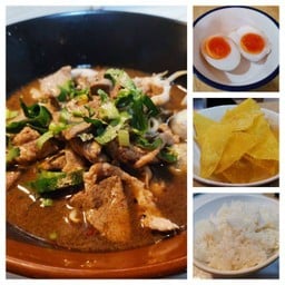 เชตเกาเหลาครบเครื่อง 115 เหลือ 95 บาท