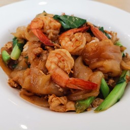 ผัดซีอิ้วกุ้ง