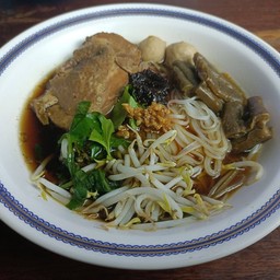 เด็กอ้วน เตี๋ยวตุ๋นรสเด็ดสาย2