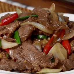 เนื้อสไสด์ผัดน้ำมันหอย(กับข้าว)