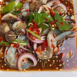 ยำหอยแครงกุ้งสด(ปลาร้า)