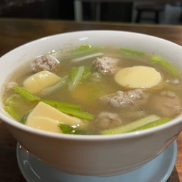 แกงจืดเต้าหู้หมูสับ