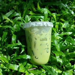 GREEN MILK TEA