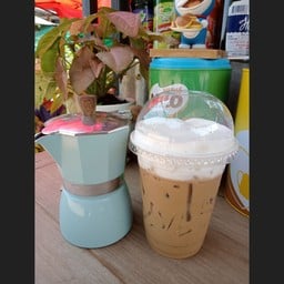 สนิม คาเฟ่