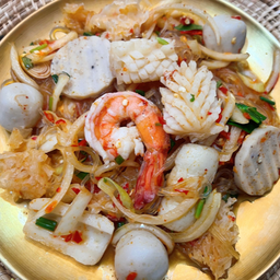 ยำวุ้นเส้นทะเลรสเด็ด