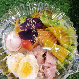 สลัดผักไข่แฮม