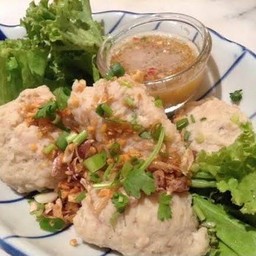 หมูเด้งลวกจิ้ม น้ำจิ้มซีฟู้ด