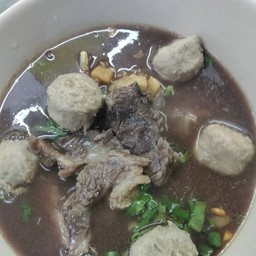เกาเหลาเนื้อสด